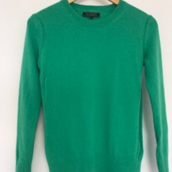 Green Banana Republic Sweater - Picture 1 of 5